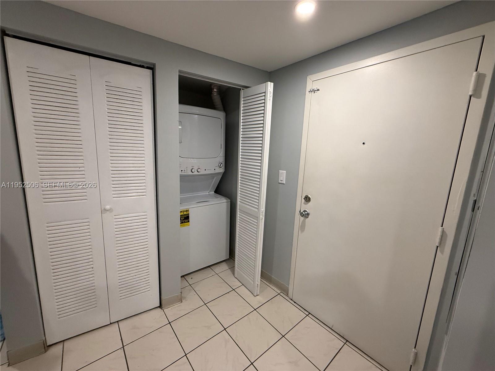 55 East 4th Street, Unit 308 Hialeah, FL 33010 - Photo 21 of 24
