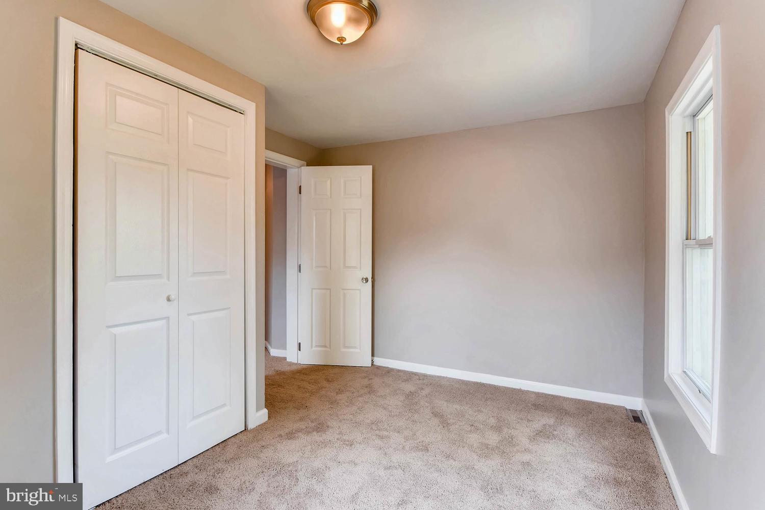 2112 Sunbriar Road Baltimore, MD 21207 - Photo 13 of 26