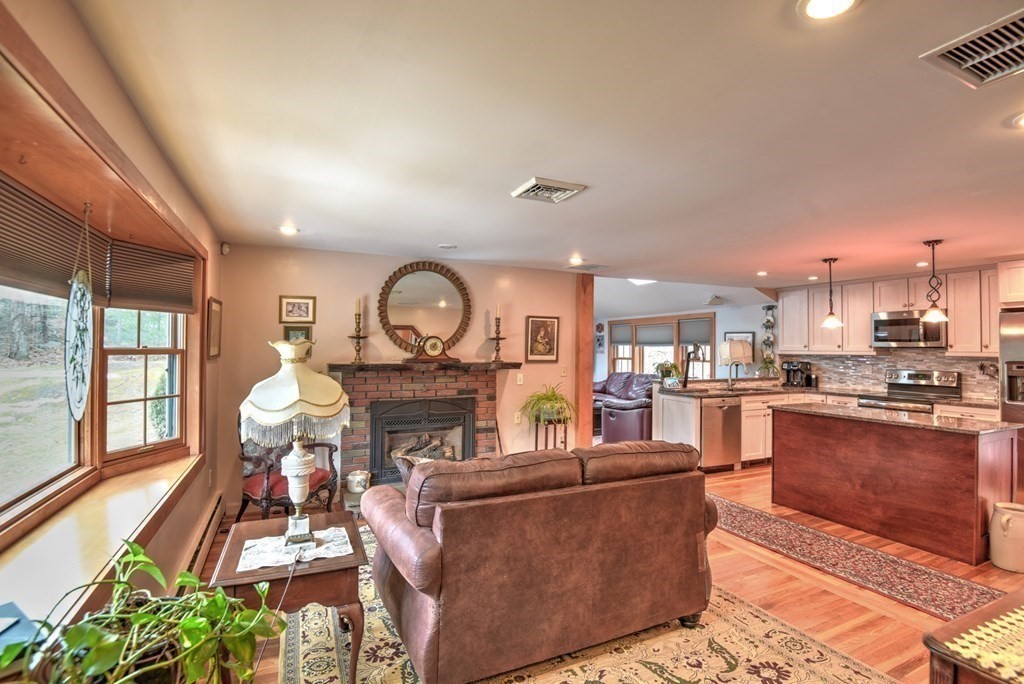 22 Woodland Road Georgetown, MA 01833 - Photo 4 of 22 Gallery Image 4