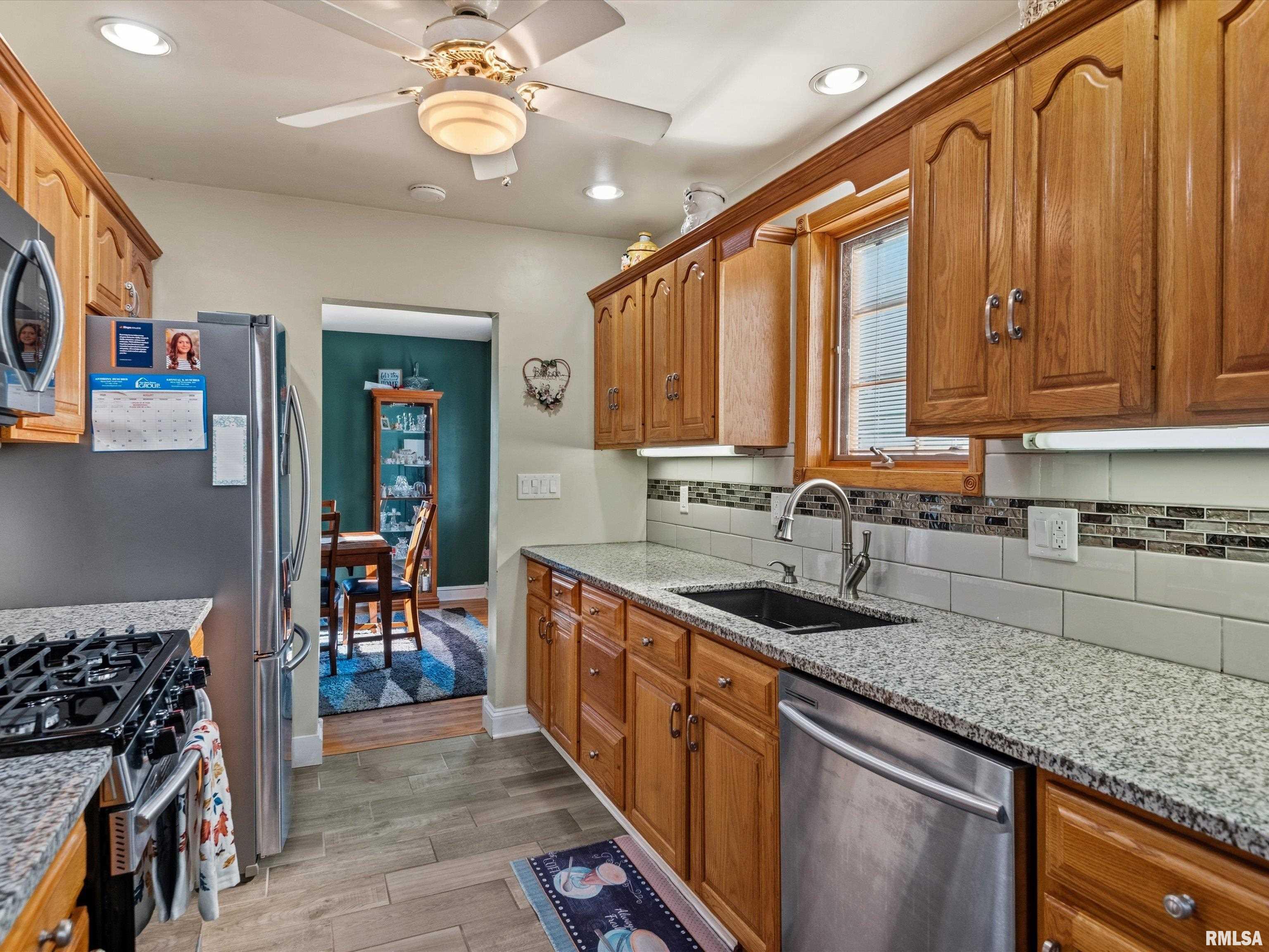 1620 Reed Avenue Springfield, IL 62704 - Photo 9 of 44 Gallery Image 9