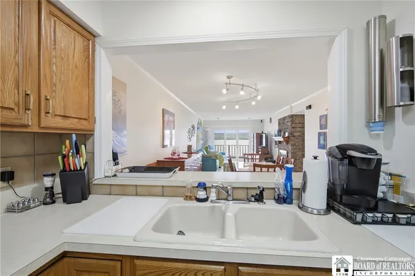 $315,000 | 6 West Terrace Avenue, Unit 6, Busti, NY 14750