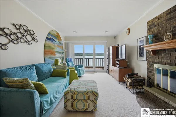 $315,000 | 6 West Terrace Avenue, Unit 6, Busti, NY 14750
