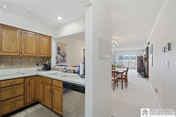 $315,000 | 6 West Terrace Avenue, Unit 6, Busti, NY 14750