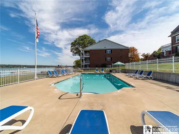 $315,000 | 6 West Terrace Avenue, Unit 6, Busti, NY 14750