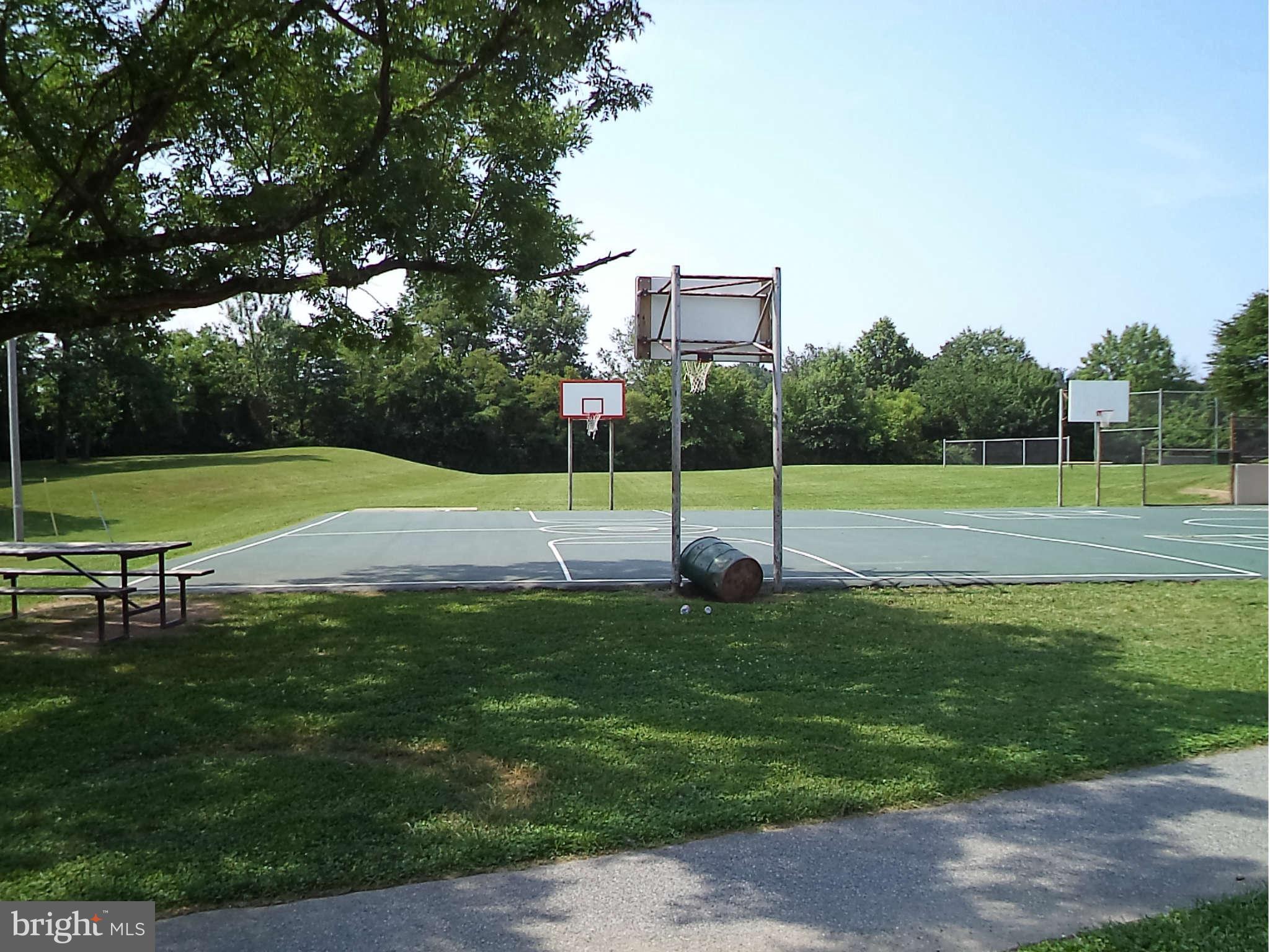 1132 Elm Road Baltimore, MD 21227 - Photo 20 of 27 a view of a park