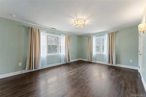 $1,600,000 | 2 Castle Hill Close, Dobbs Ferry, NY 10522