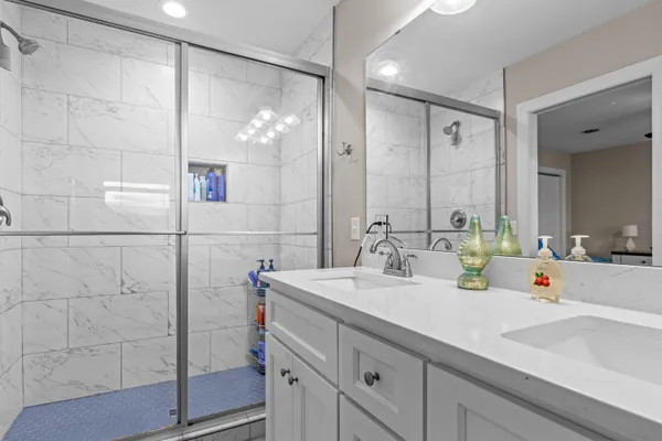 $385,000 | 1255 New Lake Road, Unit 27, Spring City, TN 37381