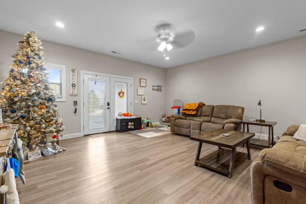 $385,000 | 1255 New Lake Road, Unit 27, Spring City, TN 37381