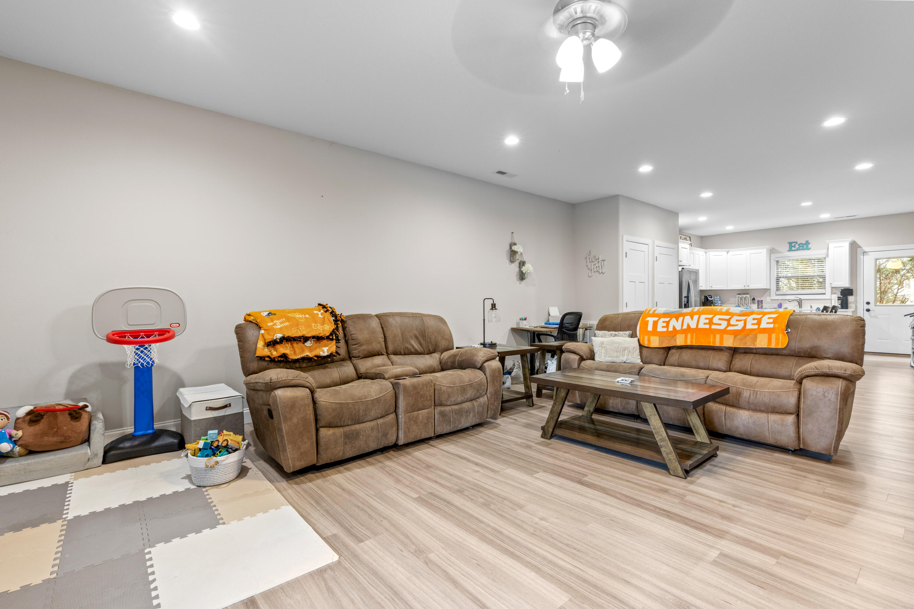 1255 New Lake Road, Unit 27 Spring City, TN 37381 - Photo 9 of 42 NewLake-5