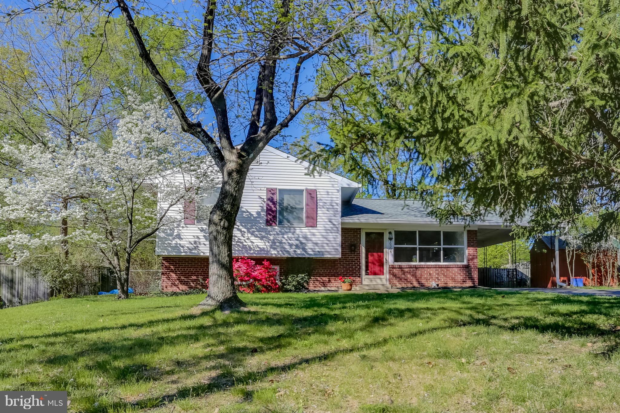 6304 Climbhill Road Alexandria, VA 22310 - Photo 2 of 30 Exterior (Front)