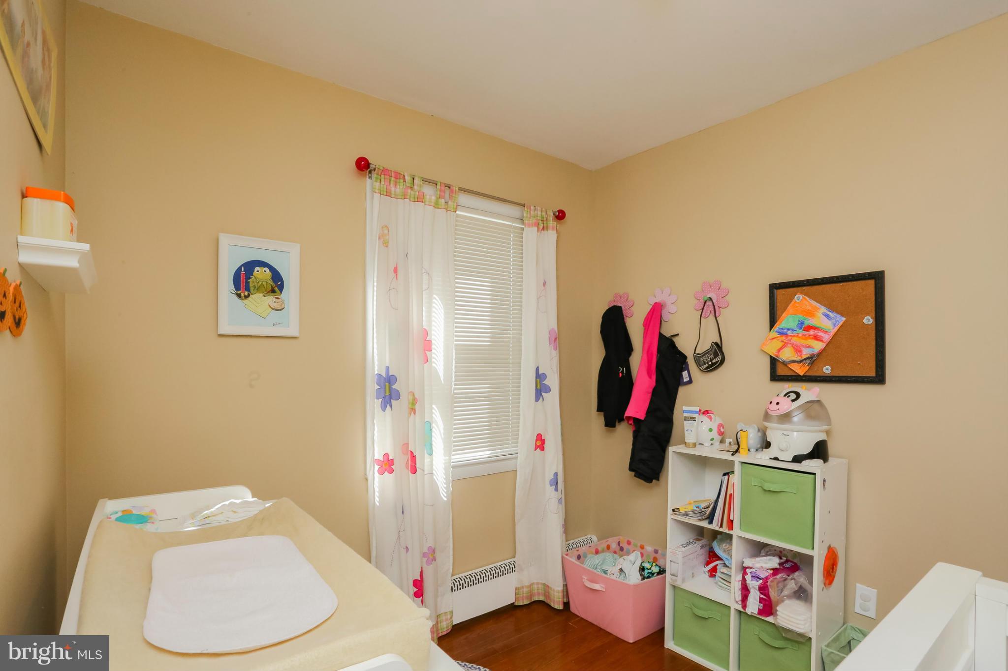 6304 Climbhill Road Alexandria, VA 22310 - Photo 16 of 30 Bedroom Two
