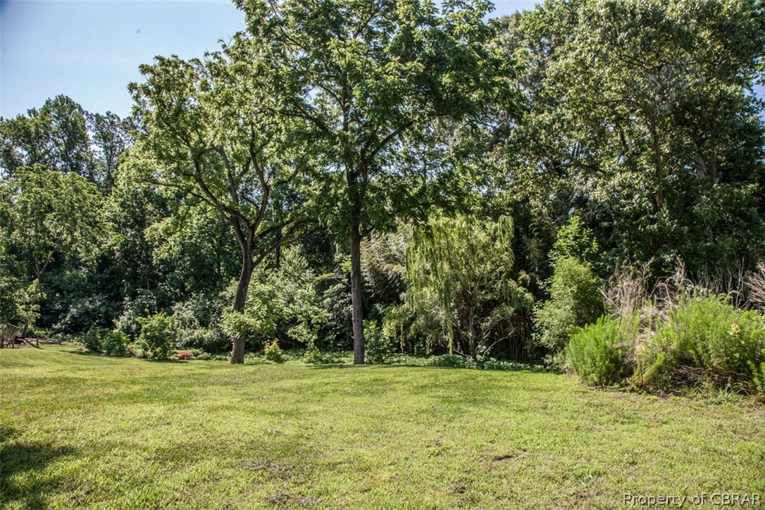 6712 Fields Landing Road Hayes, VA 23072 - Photo 9 of 38