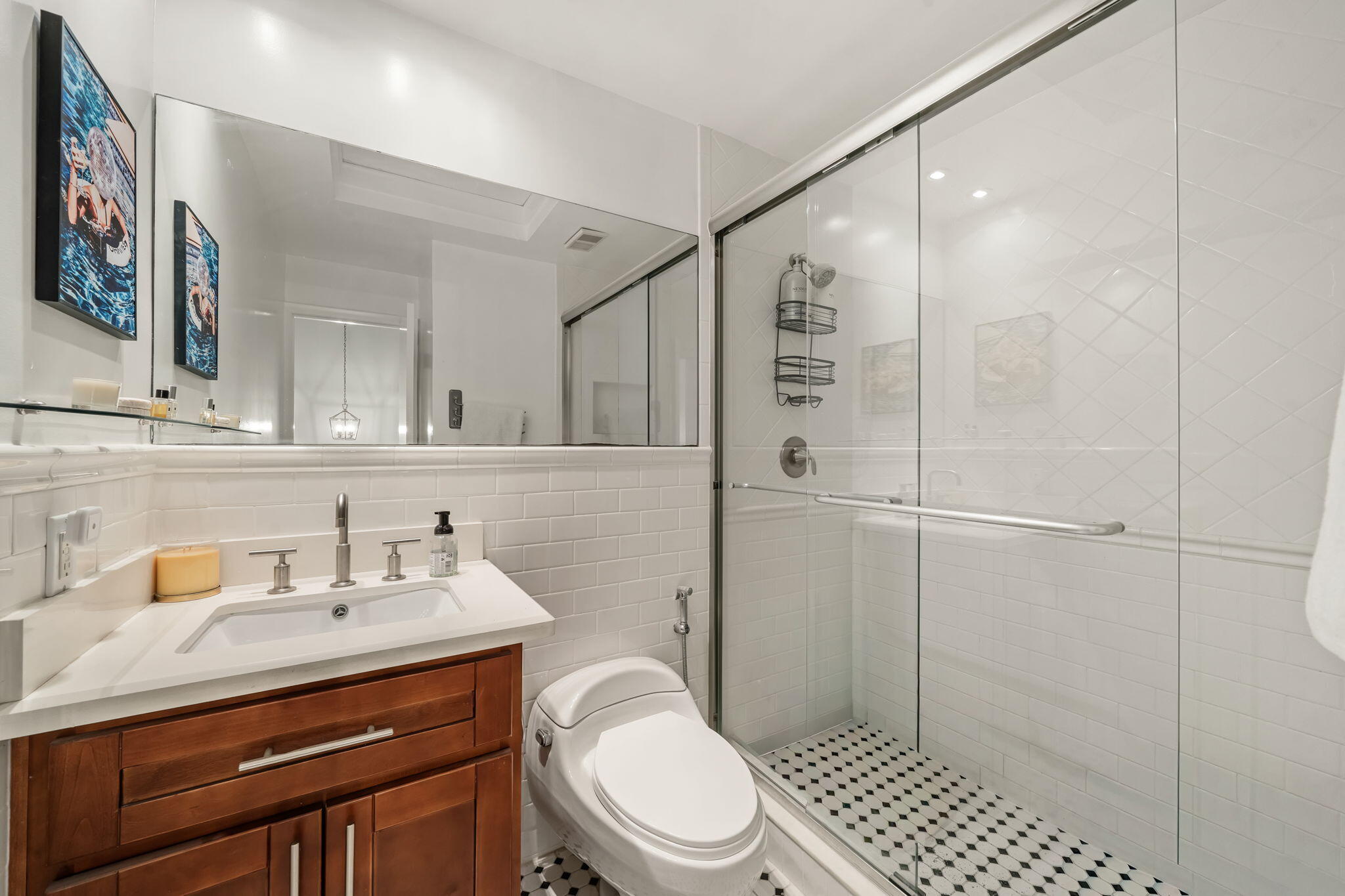 5250 Sapphire Valley Boca Raton, FL 33431 - Photo 18 of 35 Hallway Bath