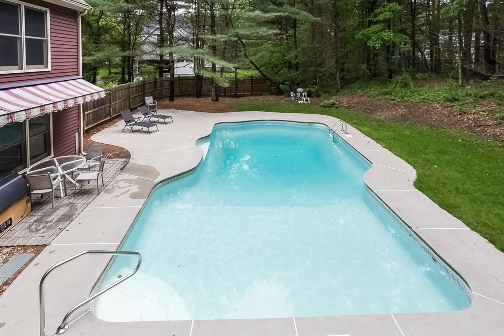 158 York Road Mansfield, MA 02048 - Photo 8 of 30 Gallery Image 8