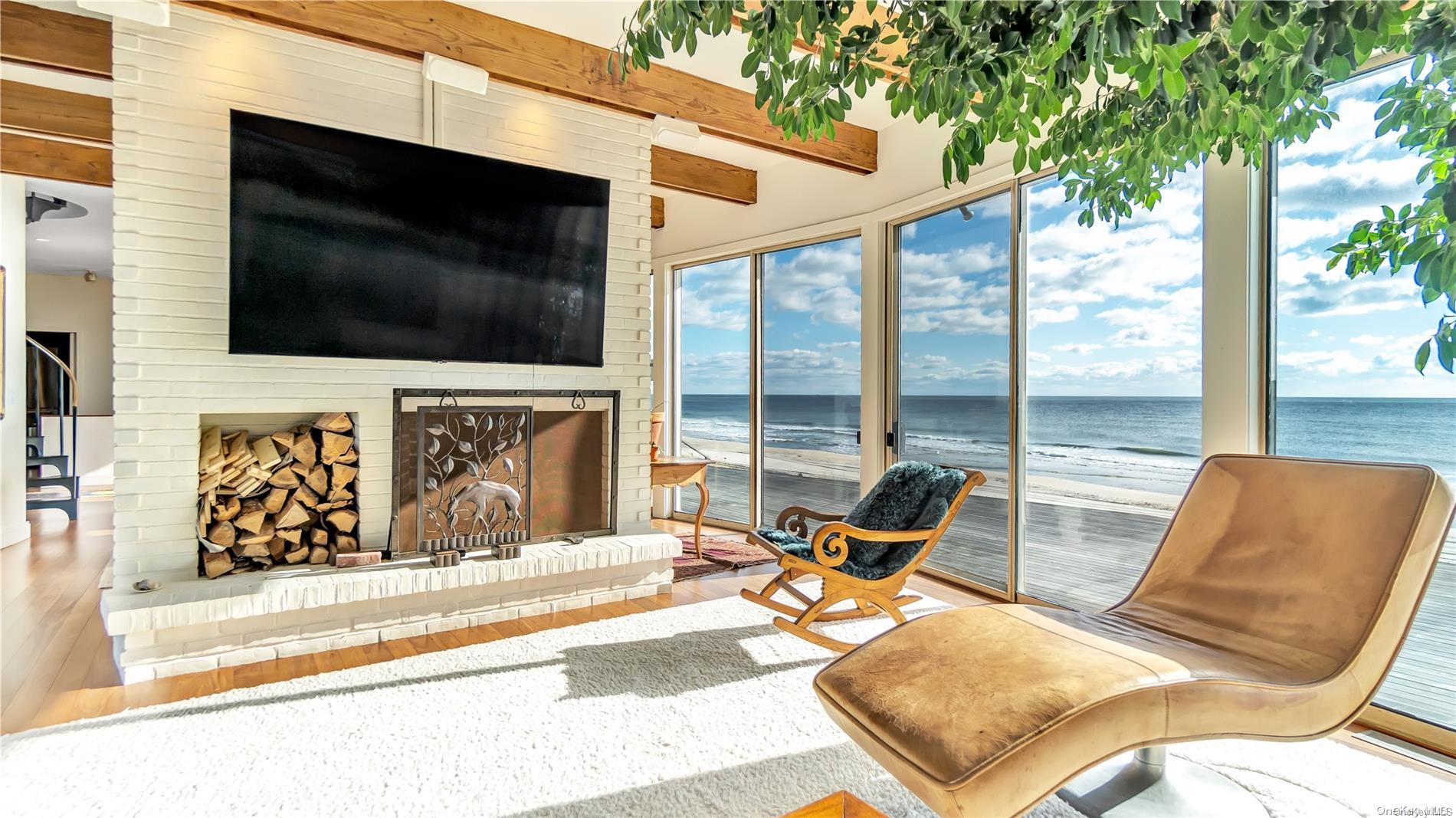 222 Dune Road Quogue, NY 11959 - Photo 8 of 17