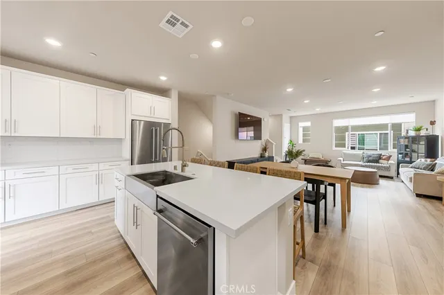 $5,350 | 1484 Sunrise Lane, San Pedro, CA 90732