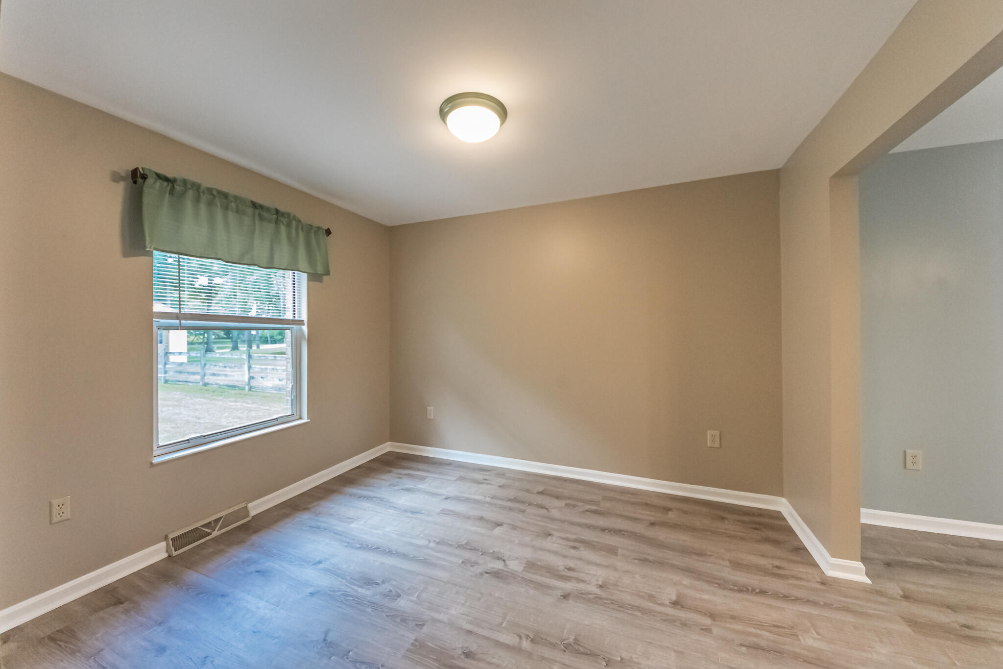 1248 Cayton Road Florence, KY 41042 - Photo 25 of 40 Gallery Image 25