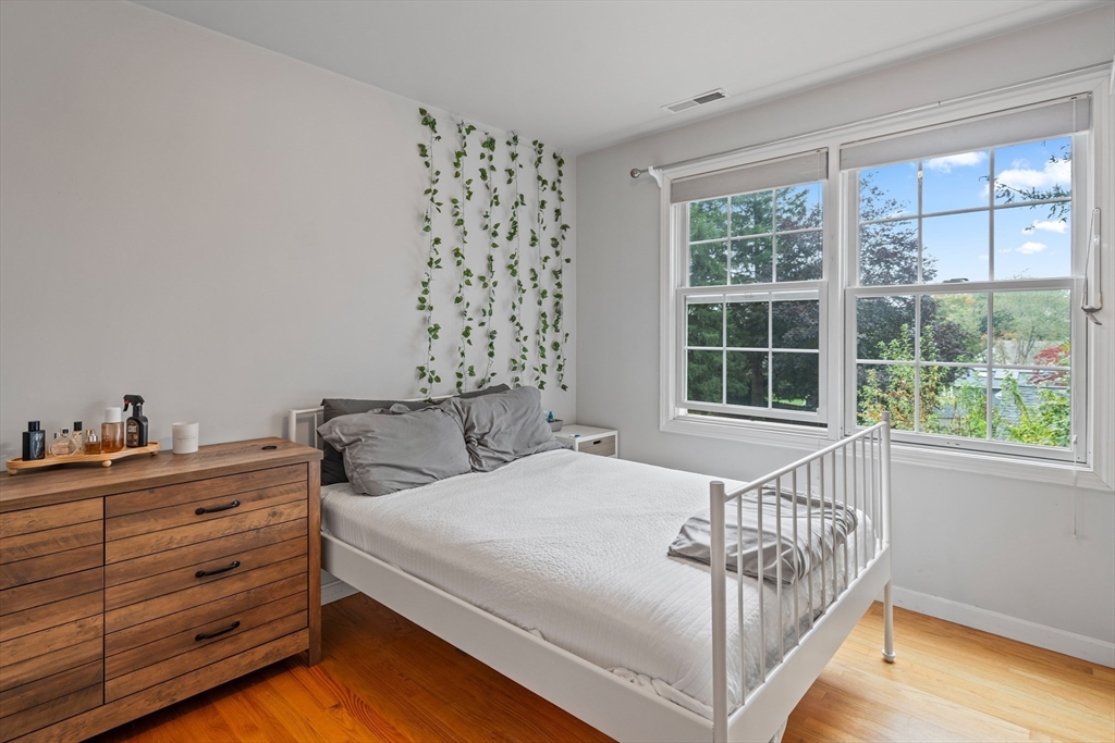 385 Sutton Street, Unit 385 North Andover, MA 01845 - Photo 16 of 28