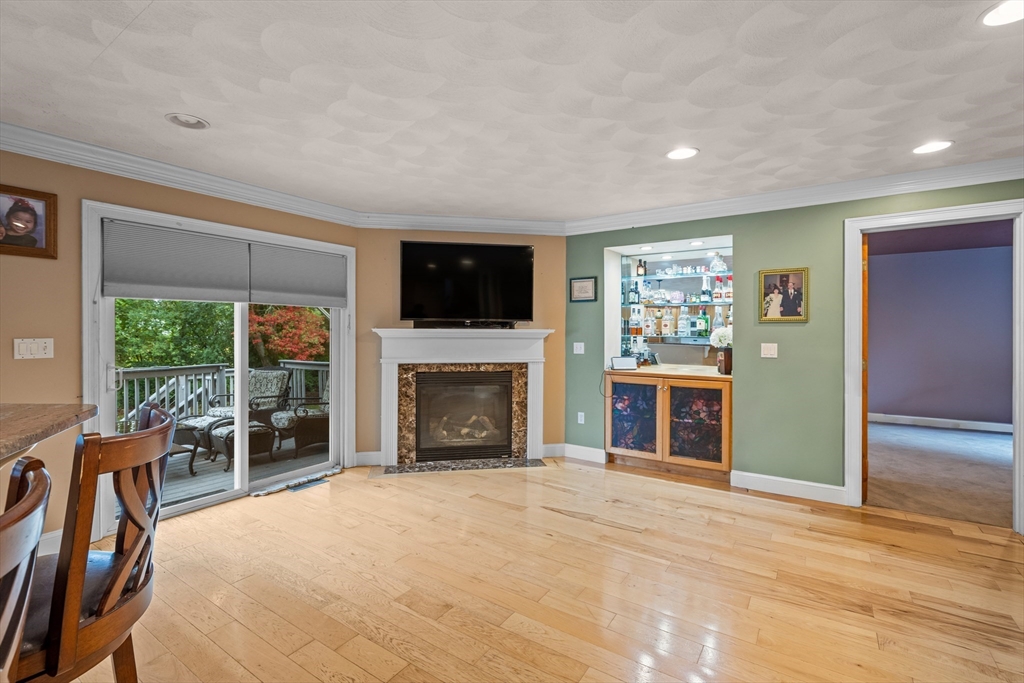 385 Sutton Street, Unit 385 North Andover, MA 01845 - Photo 6 of 28