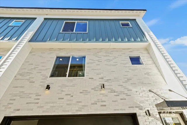 $320,000 | 511 North Lucy Lane, Nampa, ID 83687