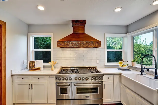 $2,099,000 | 588 East Angela Street, Pleasanton, CA 94566