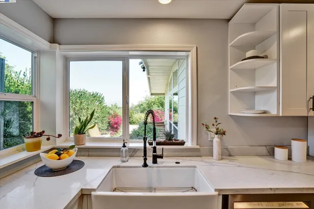 $2,099,000 | 588 East Angela Street, Pleasanton, CA 94566