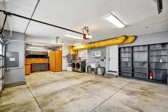 $2,099,000 | 588 East Angela Street, Pleasanton, CA 94566