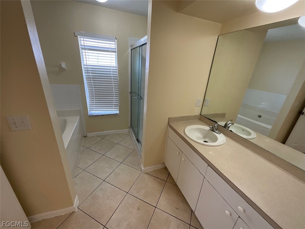 4005 1st Street Southwest Lehigh Acres, FL 33976 - Photo 11 of 22