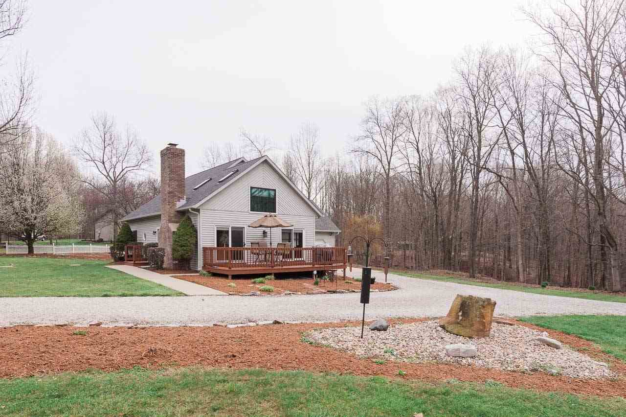 6262 Nehrt Road Bloomington, IN 47408 - Photo 1 of 36