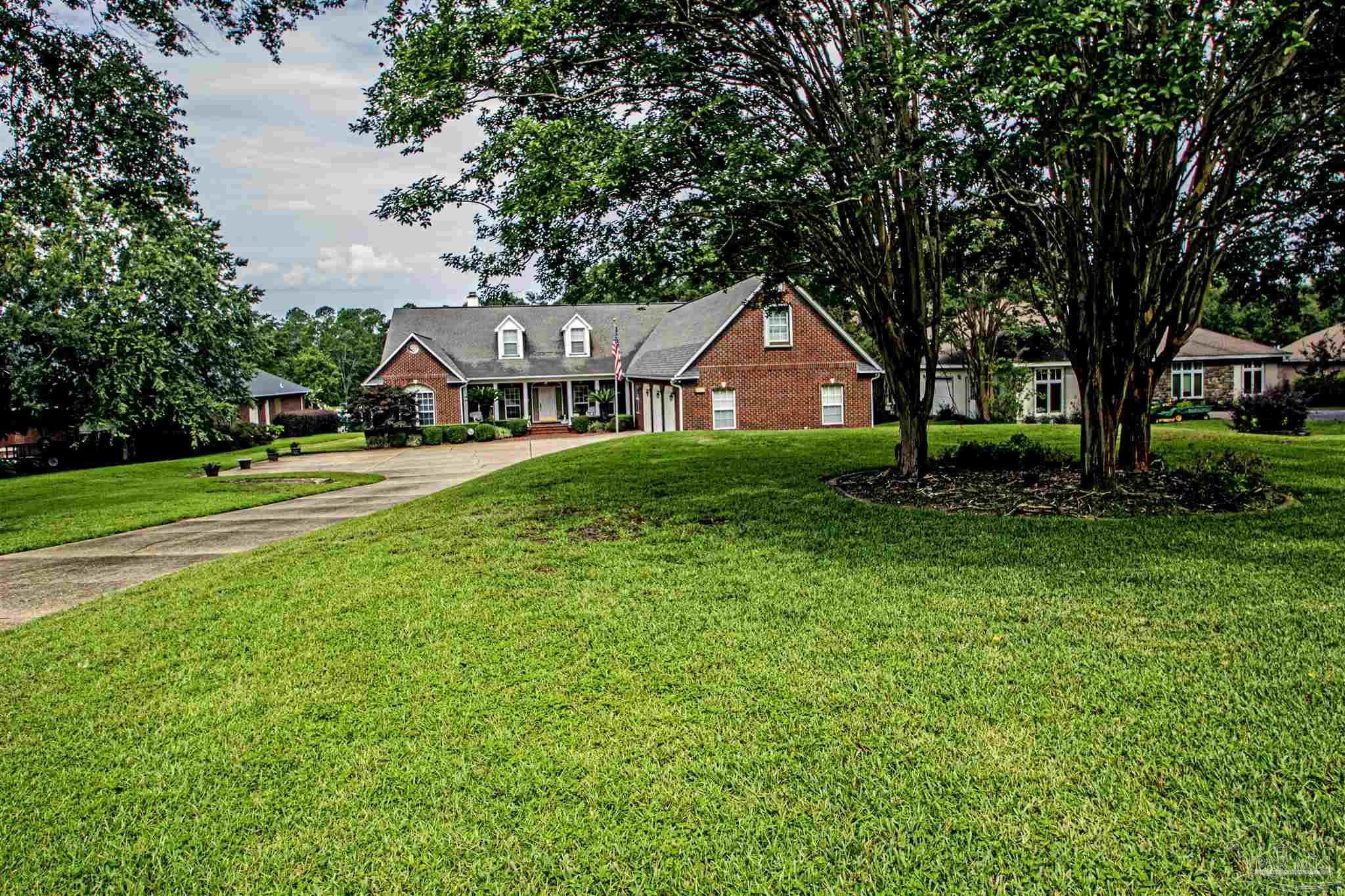 5437 Rowe Trail Milton, FL 32571 - Photo 1 of 50 Gallery Image 1