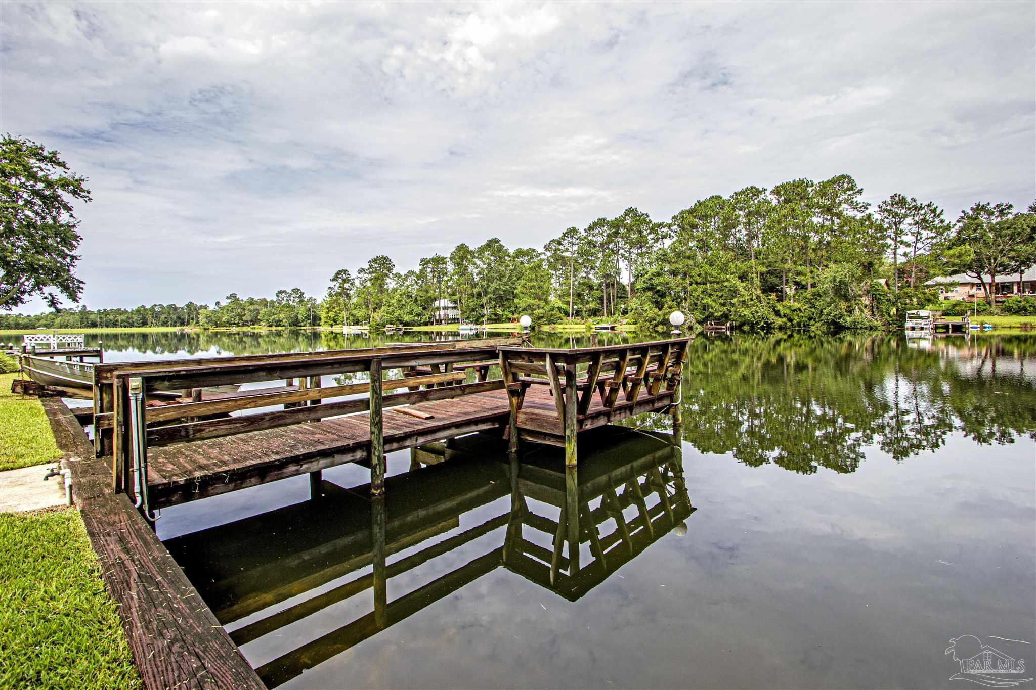5437 Rowe Trail Milton, FL 32571 - Photo 6 of 50 Gallery Image 6
