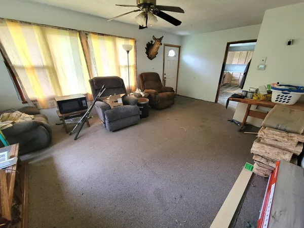 $217,842 | 2569 East 22nd Road, Marseilles, IL 61341