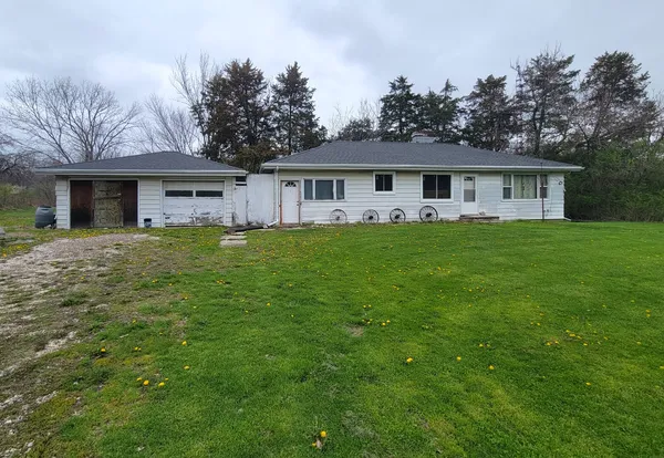 $217,842 | 2569 East 22nd Road, Marseilles, IL 61341