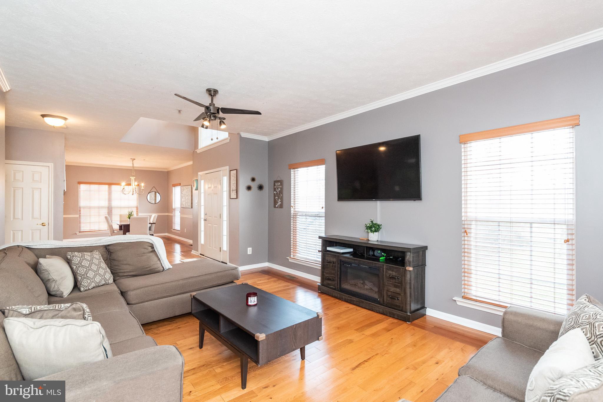 400 Rustic Court Perryville, MD 21903 - Photo 16 of 53 Living Room