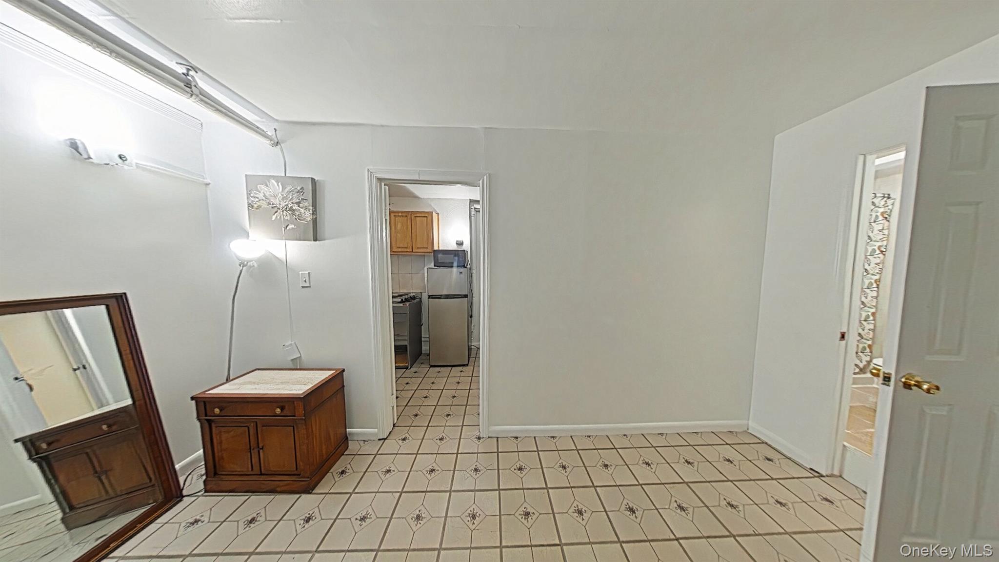 1069 Simpson Street Bronx, NY 10459 - Photo 9 of 17