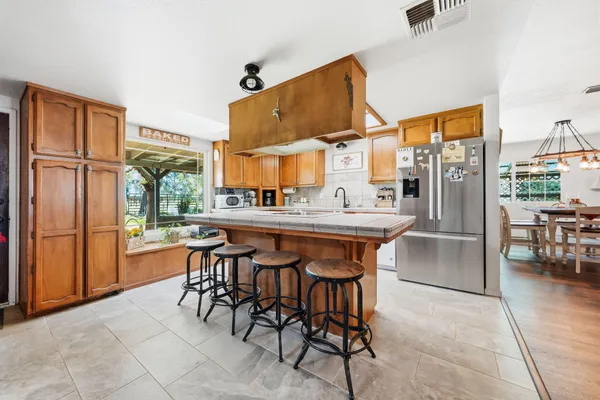 $595,000 | 17837 Coyote Lane, Anderson, CA 96007