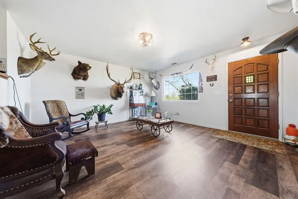 $595,000 | 17837 Coyote Lane, Anderson, CA 96007