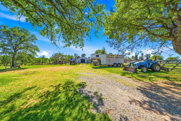 $595,000 | 17837 Coyote Lane, Anderson, CA 96007