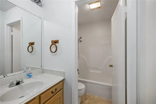 $288,500 | 19339 Shady Oak Lane, Franklinton, LA 70438