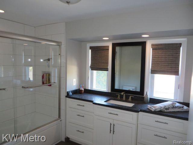 1890 Rosemont Road Berkley, MI 48072 - Photo 10 of 25 Gallery Image 10