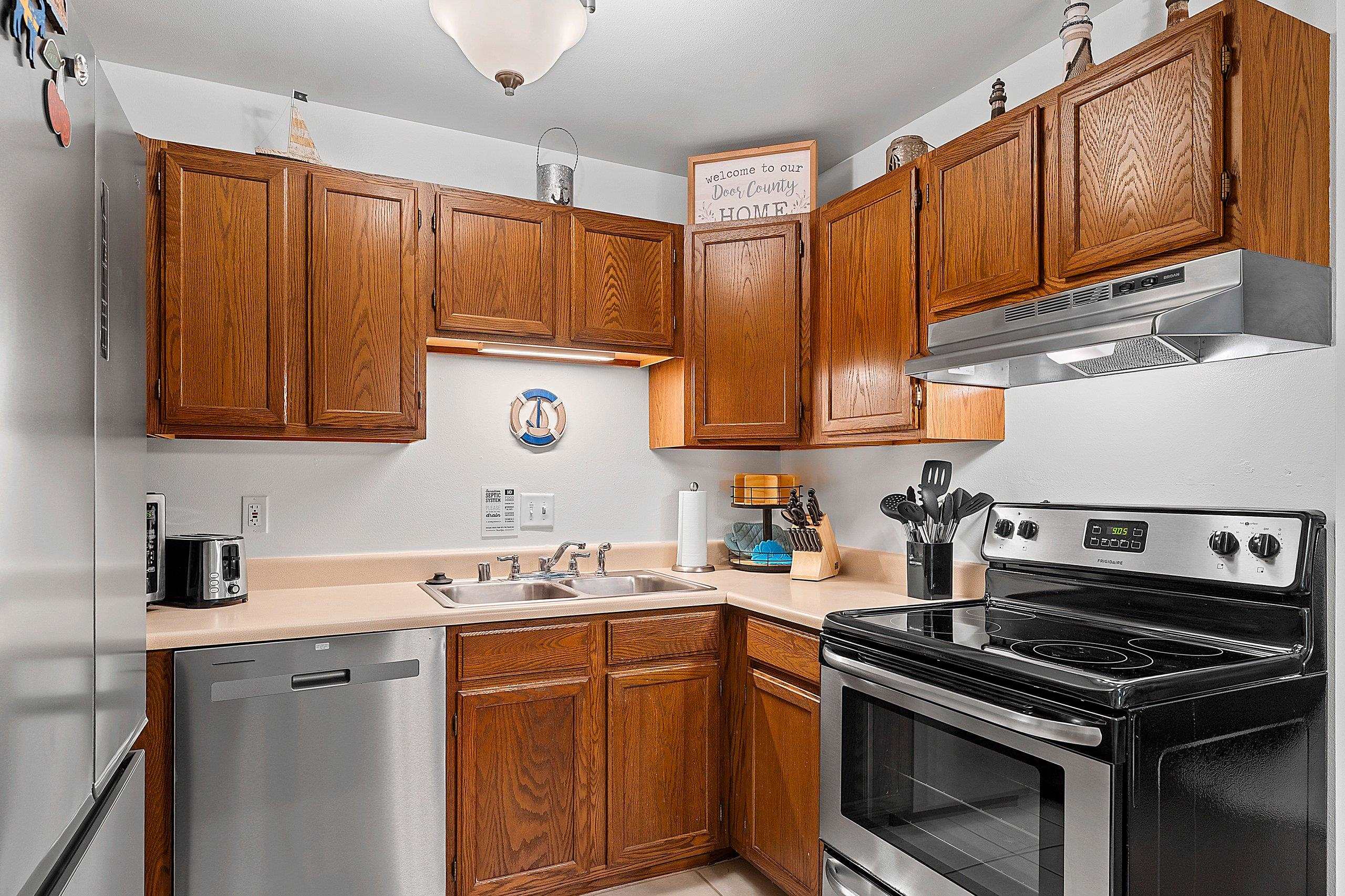 7615 Stone Ridge Lane, Unit 19B Baileys Harbor, WI 54202 - Photo 15 of 59 Gallery Image 15