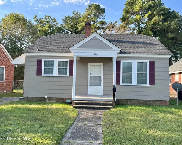$1,417 | 905 Maple Street, Elizabeth City, NC 27909
