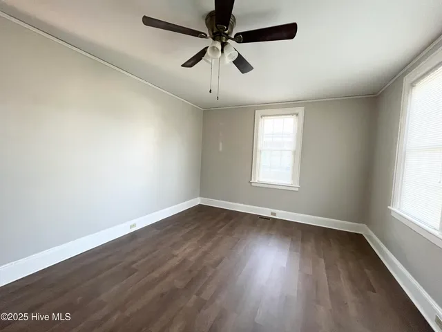 $1,417 | 905 Maple Street, Elizabeth City, NC 27909