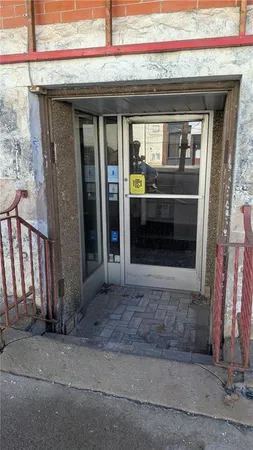 $1,000 | 109 West New Castle Street, Butler, PA 16001