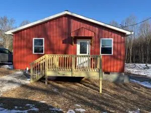 $1,400,000 | 128 County Road 882, Etowah, TN 37331