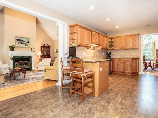 114 A Spofford Road Boxford, MA 01921 - Photo 7 of 25