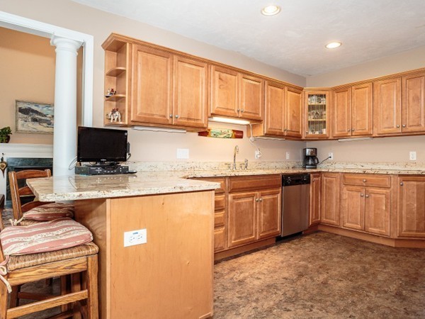 114 A Spofford Road Boxford, MA 01921 - Photo 9 of 25