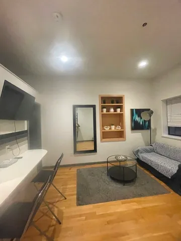 $2,400 | 144 Bowdoin Street, Unit 63, Boston, MA 02108