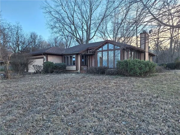 202 Broad Street, Waverly, MO 64096