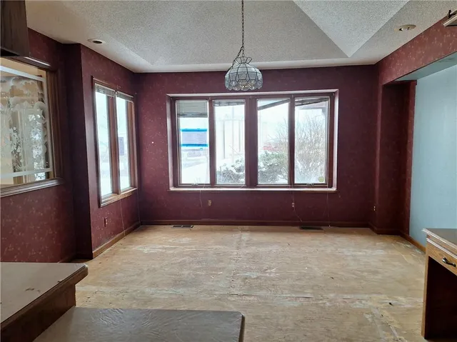 $120,000 | 202 Broad Street, Waverly, MO 64096